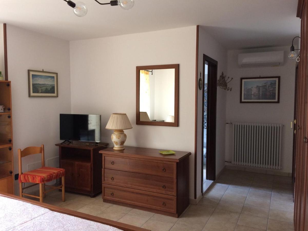 Gianpaolo Ospitale Bed and Breakfast Scorrano  Buitenkant foto